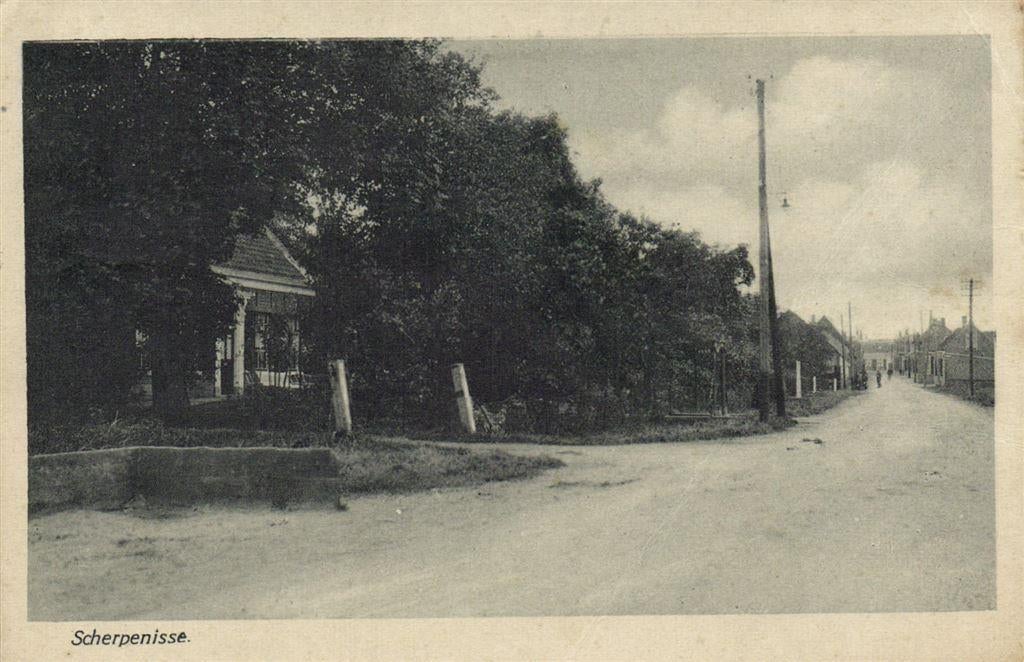 Scherpenisse - dorpsgezicht - 1927 gelopen, Ophalen of Verzenden, Voor 1920, Gelopen, Friesland