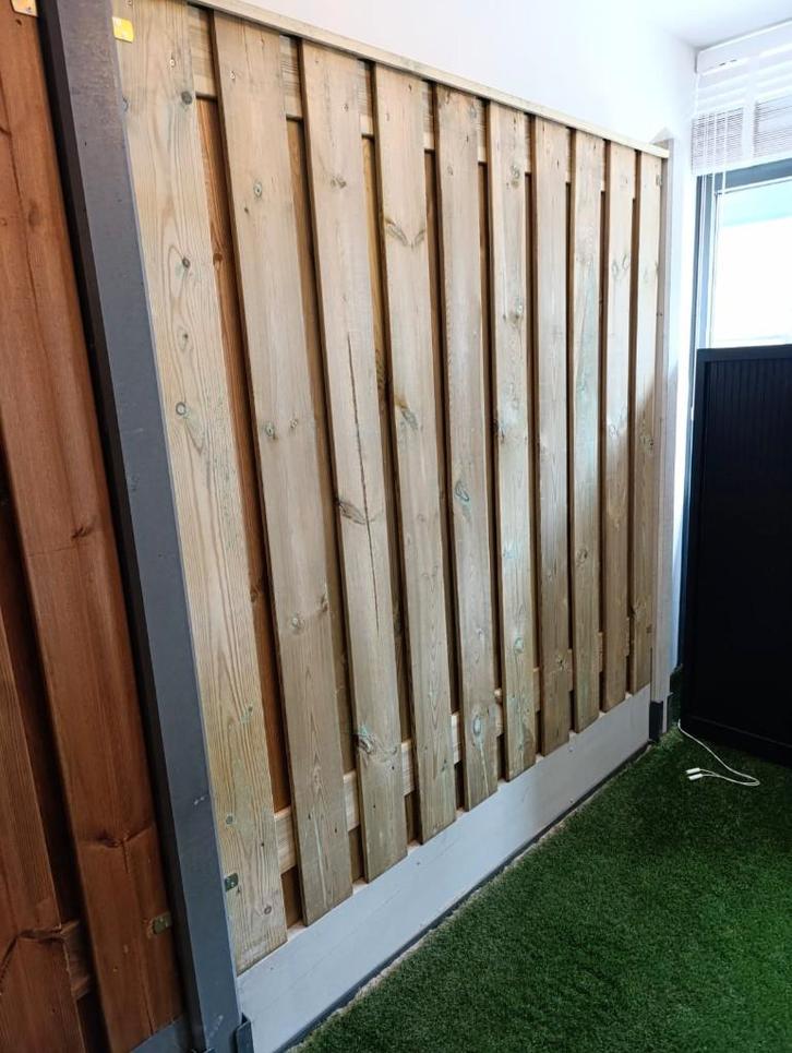 Gecoate betonnen onderplaat, 184x26x4cm. Lichtgrijs/wit, Tuin en Terras, Schuttingen, Nieuw, Overige materialen, 2 meter of meer