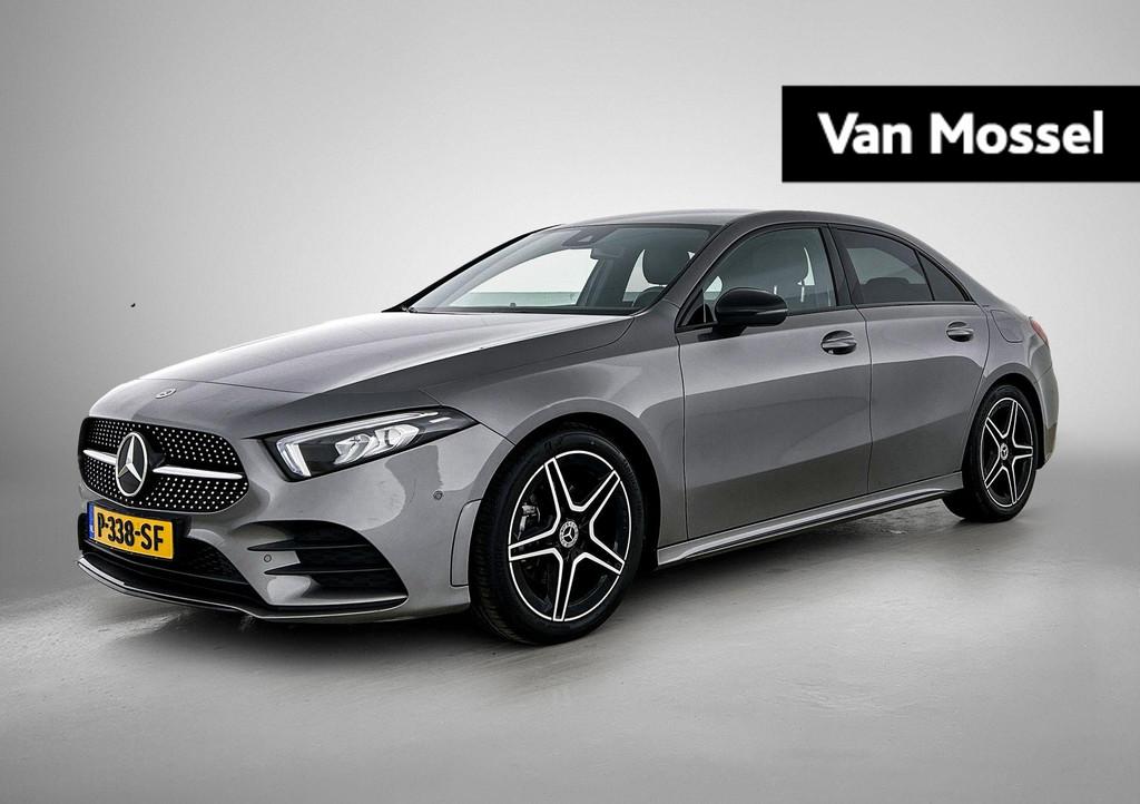 Mercedes-Benz A-klasse 180 Business Solution AMG 136PK | AMG, Auto's, 4 cilinders, Origineel Nederlands, Bedrijf, 690 kg
