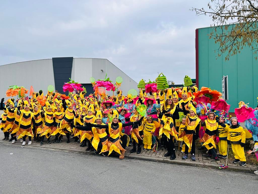 Grote loopgroep thema bijen en imkers, Eén persoon