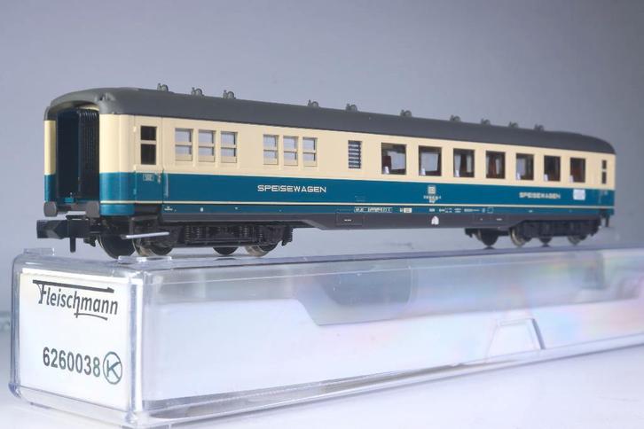 Restauratiewagen type WRügh 152, blauw/beige, DB, Hobby en Vrije tijd, Modeltreinen | N-Spoor, Nieuw, Wagon, Gelijkstroom, Fleischmann