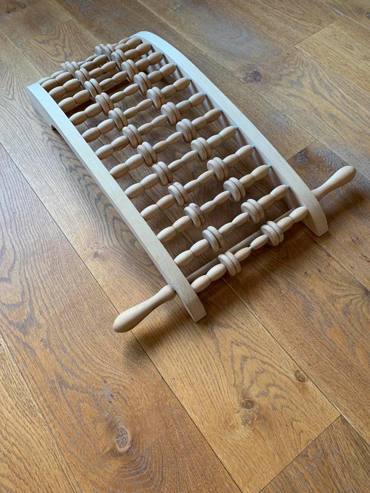 Beukenhouten rugstretcher l: 60 cm, b: 27 cm, h10cm., Sport en Fitness, Massageproducten, Zo goed als nieuw, Overige typen, Ophalen of Verzenden