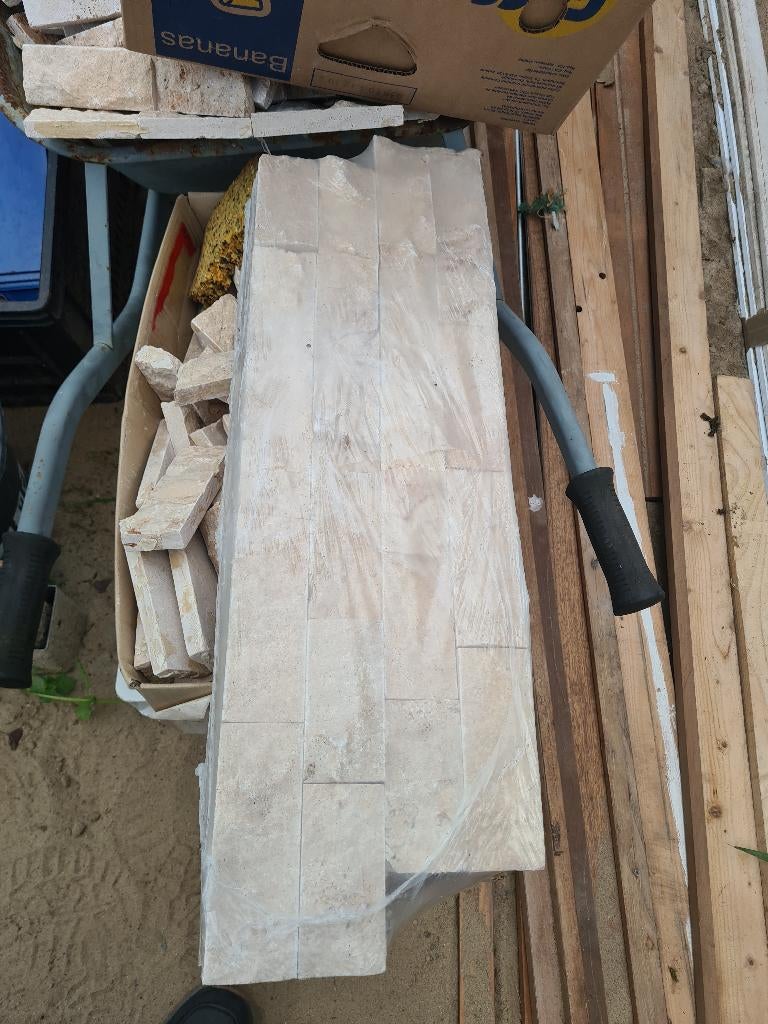 Steenstrips, Doe-het-zelf en Verbouw, Metselstenen, Ophalen, Nieuw, Natuurstenen