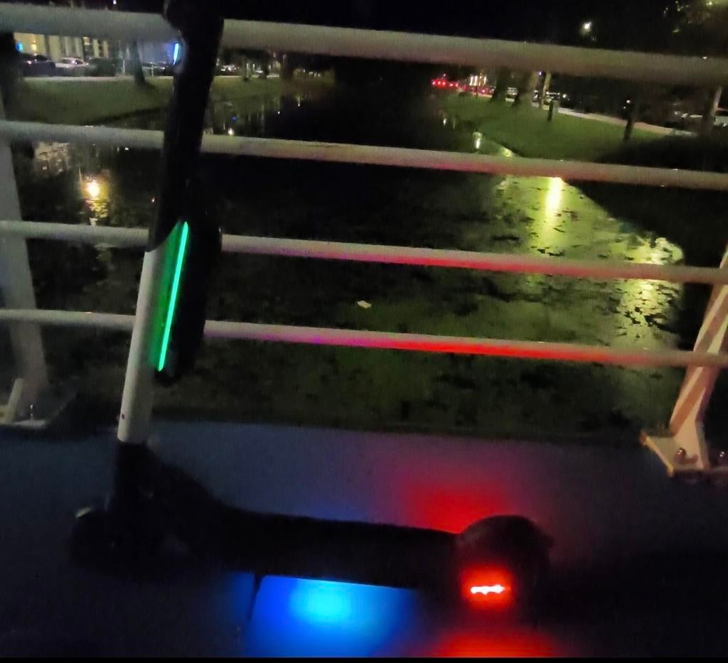 Ninebot ES2 elektrische step met extra accu, Fietsen en Brommers, Steps, Ophalen of Verzenden, Gebruikt, Elektrische step (E-scooter)