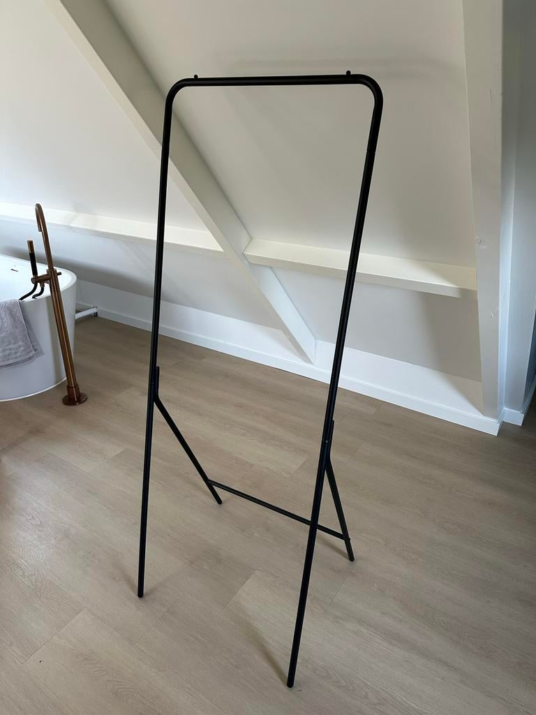 Kledingrek MOLTRUP zwart van Jysk, Ophalen, Zo goed als nieuw