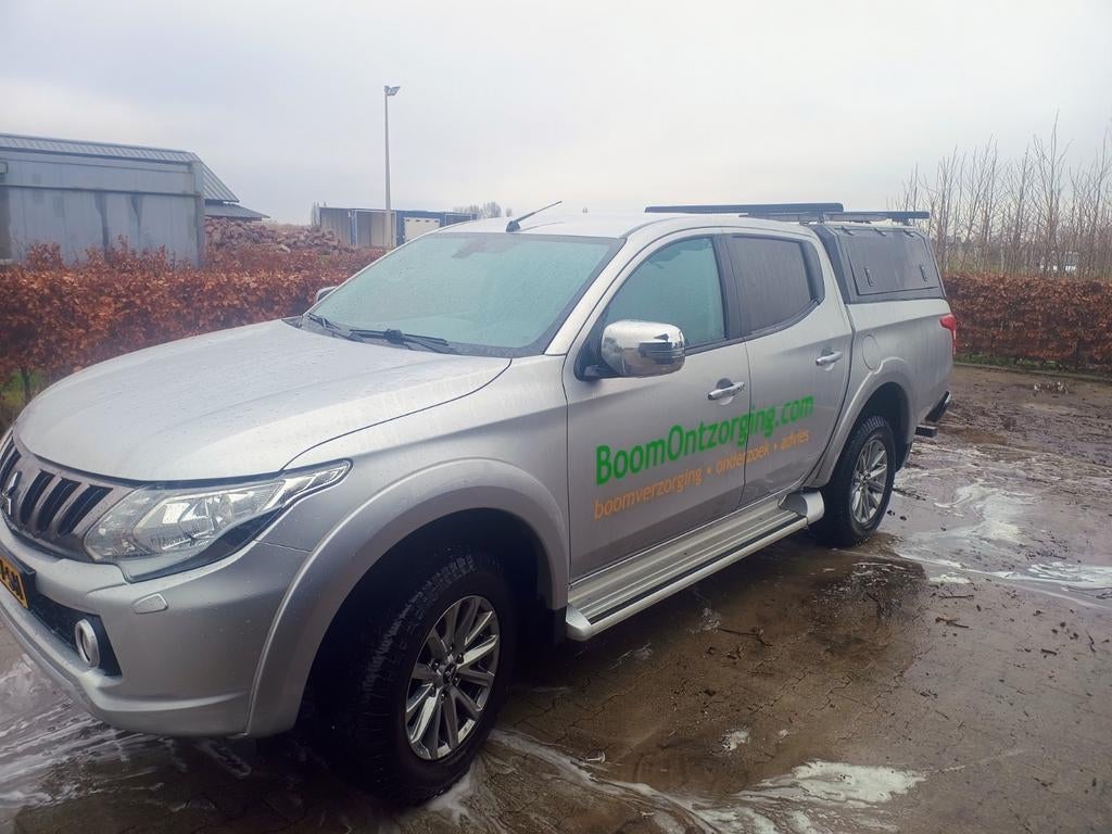 Mitsubishi L200 2018, Auto's, Bestelauto's, Particulier, 4x4, ABS, Achteruitrijcamera, Airbags, Airconditioning, Bluetooth, Centrale vergrendeling