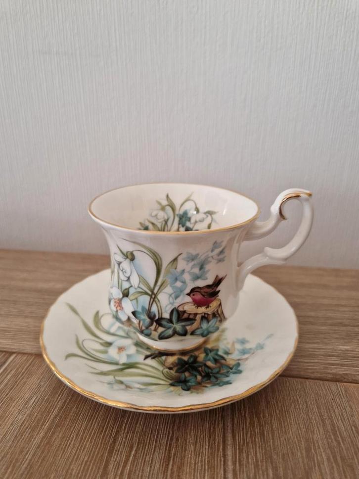 Royal Albert Ivy Glade theekopje met schotel, Antiek en Kunst, Antiek | Porselein, Ophalen of Verzenden