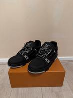 Louis Vuitton sneakers, Zwart, Nieuw, Ophalen of Verzenden, Sneakers of Gympen