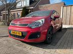 Kia Rio 1.2 I 5DRS 2013 Rood, 40 €/maand, 4 cilinders, Origineel Nederlands, Handgeschakeld