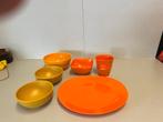 Camping servies kunststof retro kleuren, Ophalen of Verzenden, Zo goed als nieuw