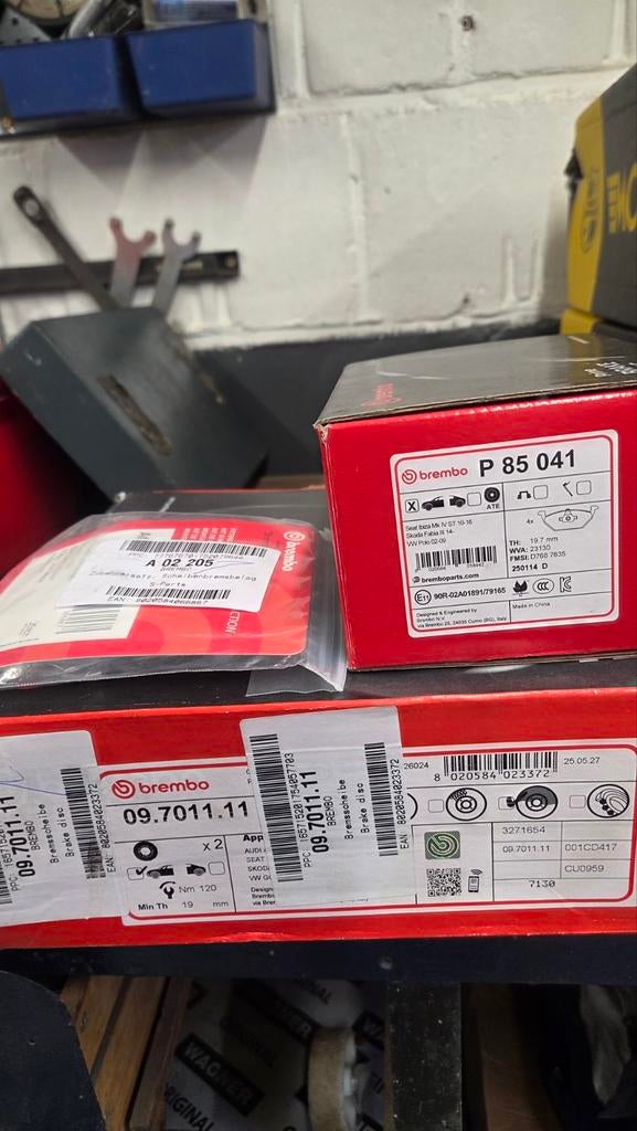 Brembo Schijfremmen/Remblokken/Montage set, Auto-onderdelen, Remmen en Aandrijving, Ophalen of Verzenden, Nieuw, BMW