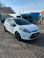 Ford Fiësta 1.25 44KW 3DR 2010 Wit NAP lange APK, Auto's, Voorwielaandrijving, Euro 5, Wit, Origineel Nederlands