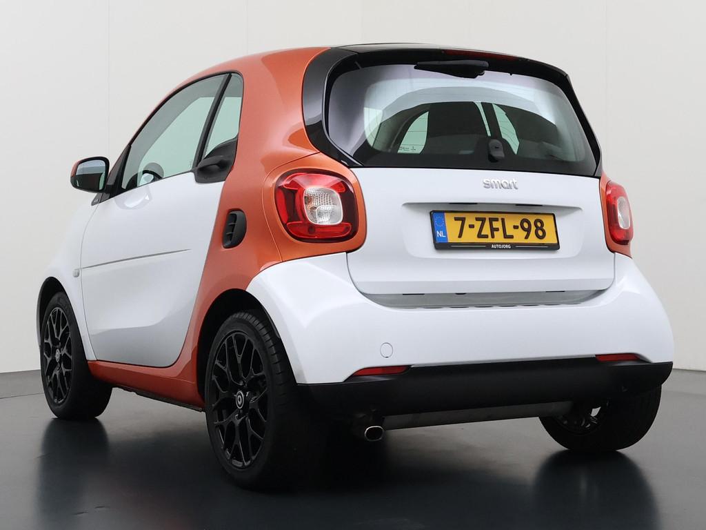 smart fortwo 1.0 Passion Navigatie | Panoramadak | Climate c, Auto's, Smart, Gebruikt, Euro 6, Wit, Origineel Nederlands