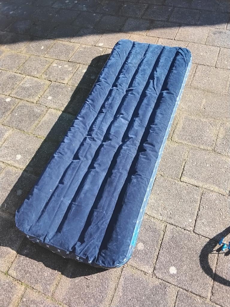 Luchtbed, Ophalen, Zo goed als nieuw, 1-persoons