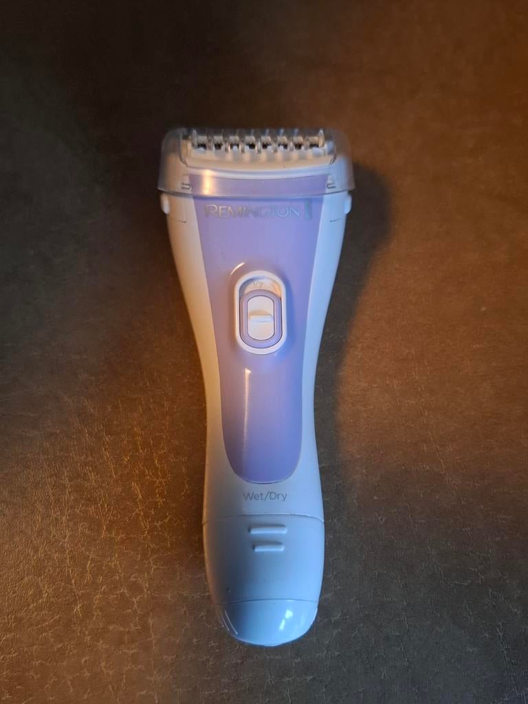 Ladyshave Remington wet & dry WDF 4815C, Ophalen of Verzenden, Zo goed als nieuw, Haarverzorging