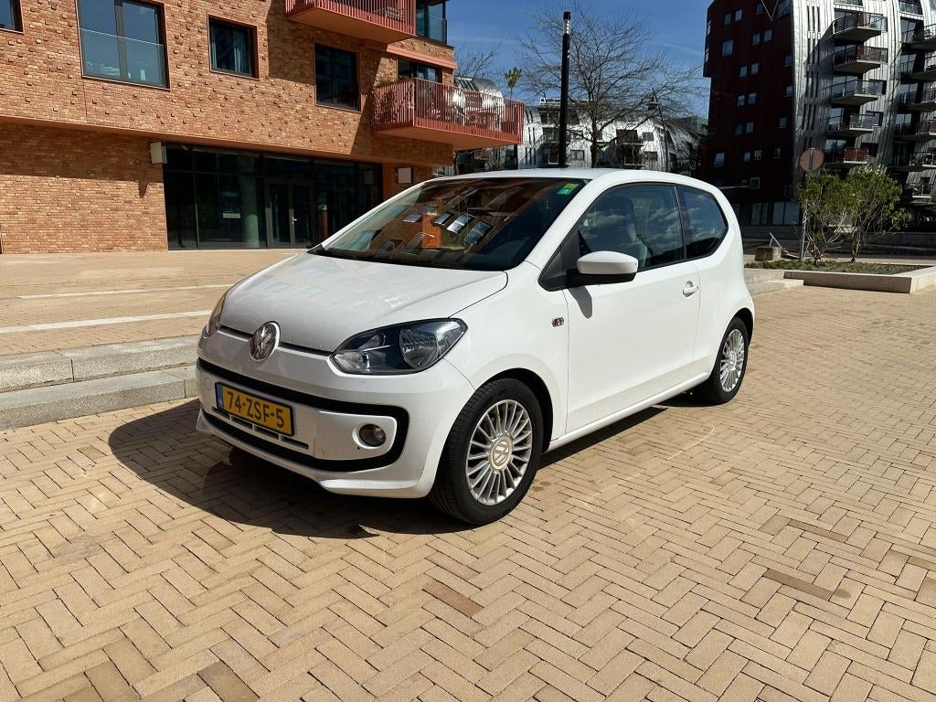 Volkswagen up! High Up 1.0 (2013) Wit, Euro 5, Elektrische ramen, 840 kg, Wit
