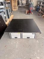 ALUCA (2536) L154 B114 H36 €649, Ophalen, Zo goed als nieuw