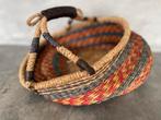 Rieten mand, Ophalen, Gebruikt, Zonder inhoud