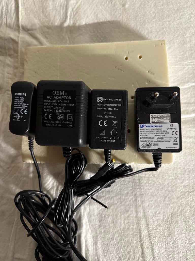 Diverse AC Adapters en Voedingen (Philips, OEM, FSP), Audio, Tv en Foto, Opladers, Ophalen of Verzenden, Gebruikt