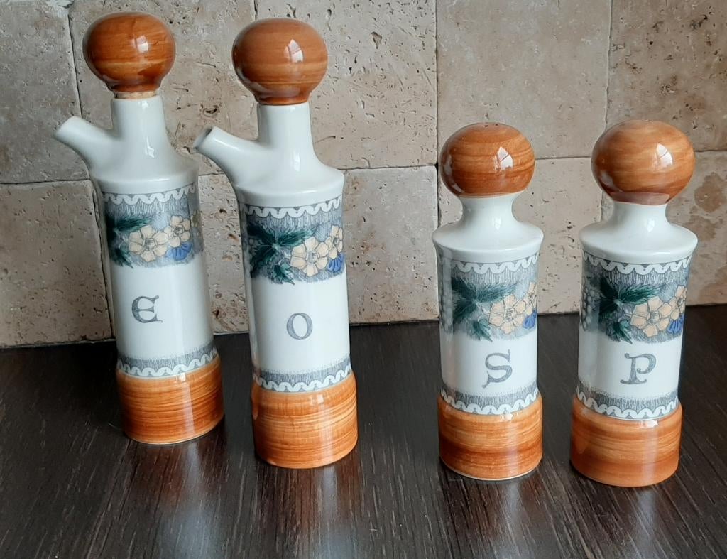 Goebel Burgund olie,azijn,peper en zoutstel, Overige typen, Ophalen of Verzenden, Zo goed als nieuw, Overige stijlen