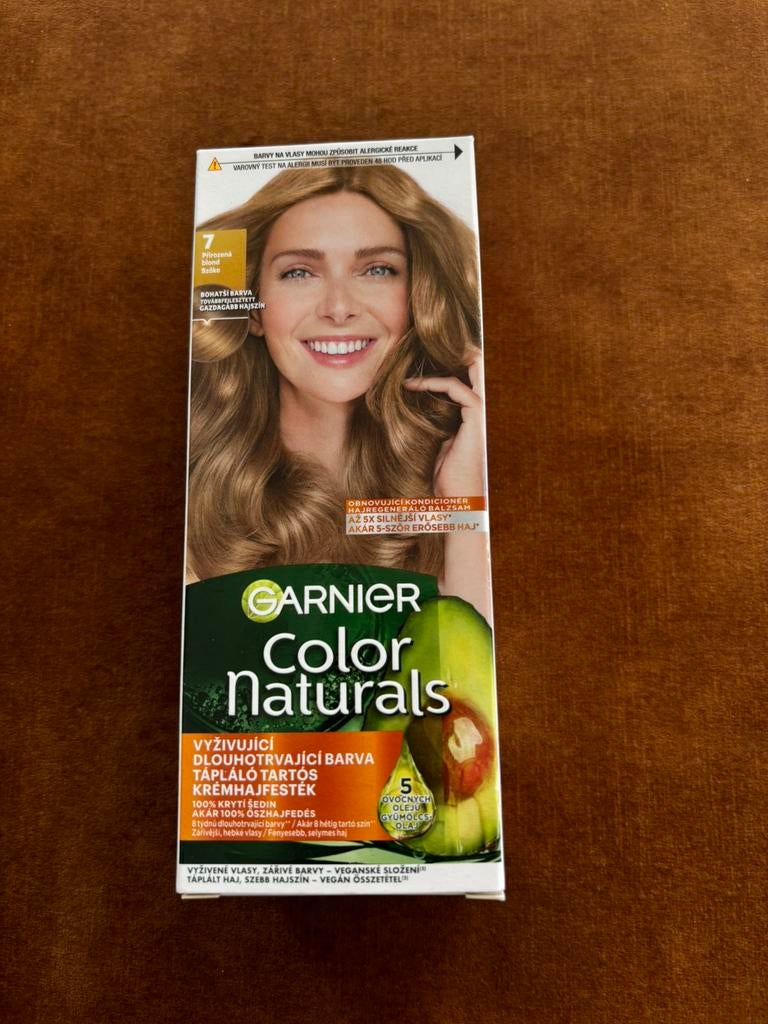 4 pakjes Garnier natural colour haarverf kleur 7,Middenblond, Ophalen of Verzenden, Nieuw