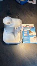 CAT MATE Drinkfontein 2 ltr. met filter, Ophalen of Verzenden, Zo goed als nieuw