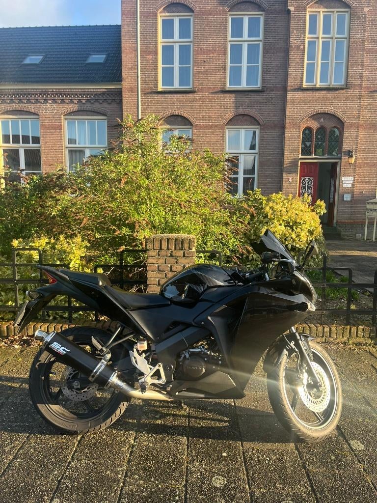 Honda CBR 125R A1 motor, Sportuitlaat, Occasion, 125 cc, 11 kW of minder
