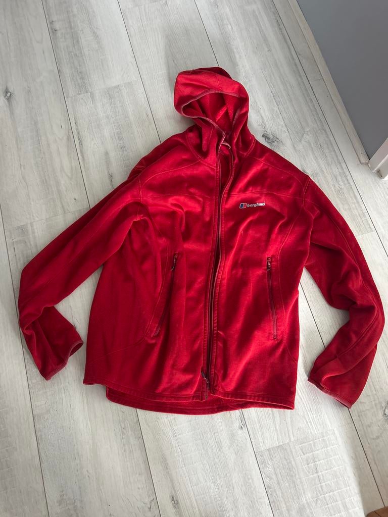 Rode Berghaus fleecevest met capuchon, Ophalen of Verzenden, Kleding