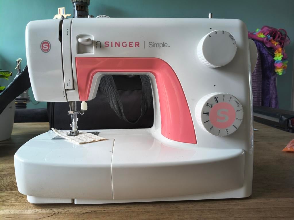 Singer Simple Naaimachine - Perfect voor beginners, Ophalen, Gebruikt, Naaimachine, Singer