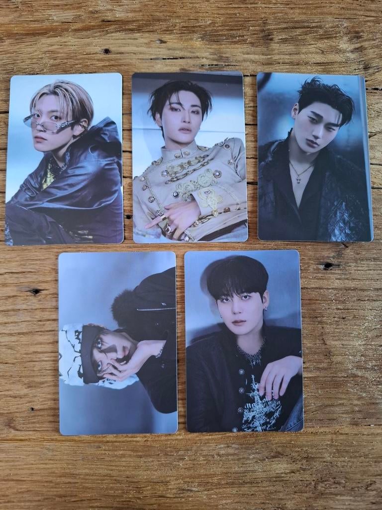 Ateez Golden Hour Part 4 Poca Z qr pcs, Ophalen of Verzenden, Zo goed als nieuw, Foto of Kaart