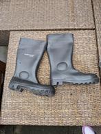 Dunlop werk laarzen met stalen neus maat 43
1 keer gebruikt, Ophalen of Verzenden, Zo goed als nieuw, Laarzen