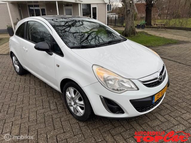 Opel Corsa 1.2-16V Color Edition 1e eigenaar, Cruise Navigat, Voorwielaandrijving, 4 cilinders, 1229 cc, Wit