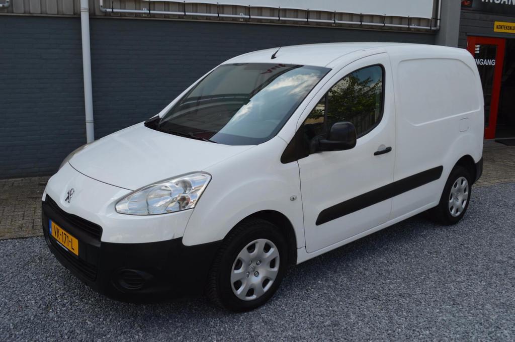 Peugeot Partner 120 1.6 HDI 2014 Airco Grijs Kenteken Nette, Auto's, Bestelauto's, Voorwielaandrijving, Euro 5, Stof, Gebruikt