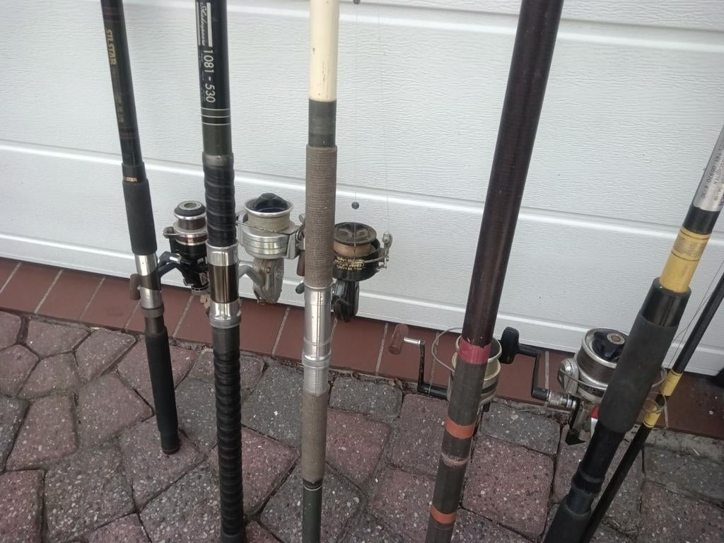Werp hengels met molens,4 x uitschuif 1 x insteek, Ophalen, Werphengel