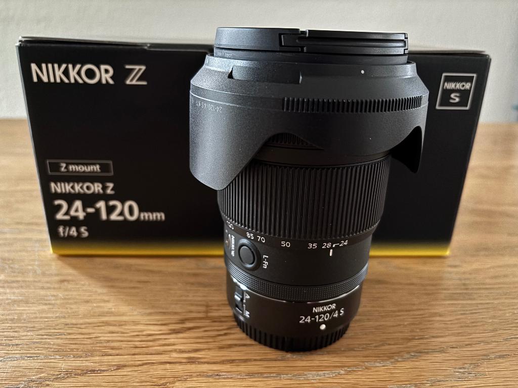Nikon Z 24-120 f/4 S, Ophalen of Verzenden, Zo goed als nieuw, Standaardlens, Zoom
