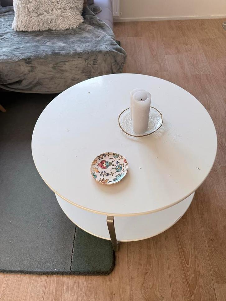 Ikea coffee table, Huis en Inrichting, Tafels | Bijzettafels, Rond, Ophalen