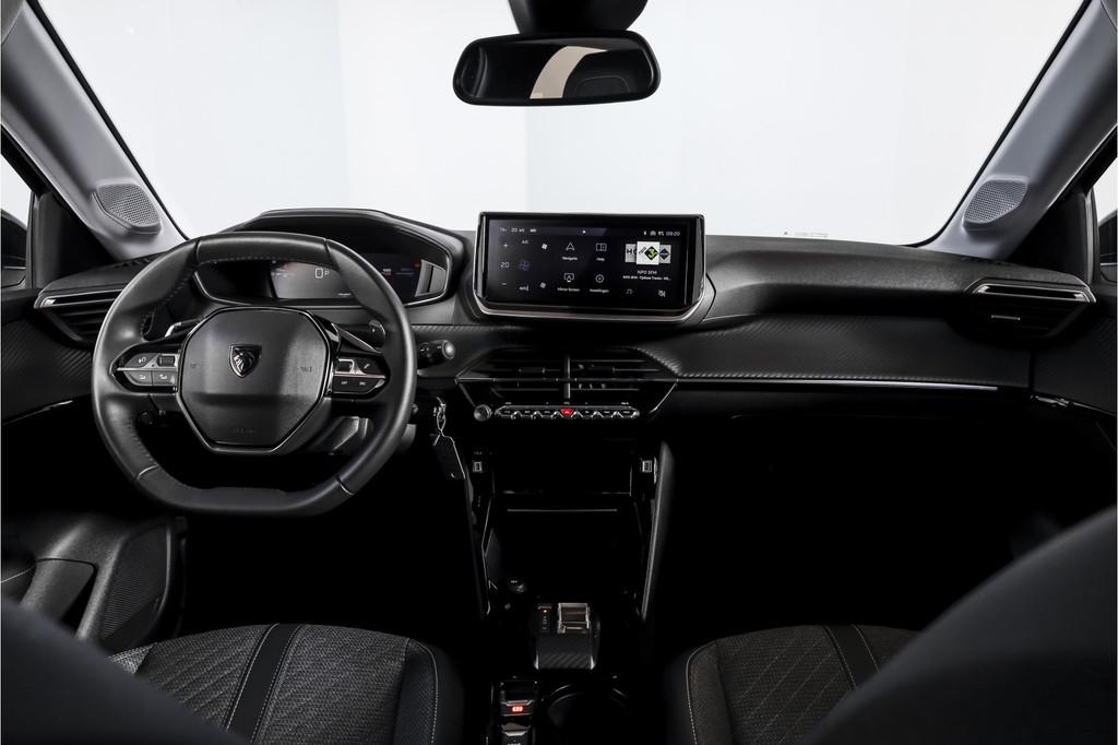 Peugeot 208 1.2 Hybrid 110 e-DCS6 Allure | Dig. Cockpit | Ad, 1195 kg, Gebruikt, 1199 cc, Zwart