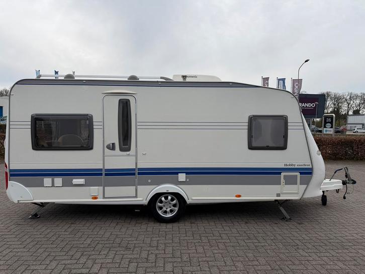 Hobby 495 Excellent 2008! AIRCO! MOVER! NIEUWSTAAT! VOORTENT, Caravans en Kamperen, Caravans, Particulier, tot en met 4, 1000 - 1250 kg