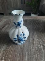 Delfts Blauw Vaasje - Handgeschilderd, Antiek en Kunst, Ophalen of Verzenden
