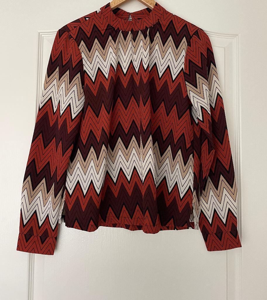 Only oranje retro bloesje nieuw  S, Kleding | Dames, Blouses en Tunieken, Only, Nieuw, Oranje, Ophalen of Verzenden