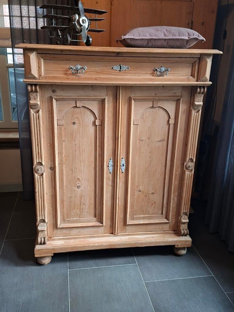 Antieke grenen kast, 19e eeuw, landelijk en brocante, Antiek en Kunst, Antiek | Meubels | Kasten, Ophalen of Verzenden