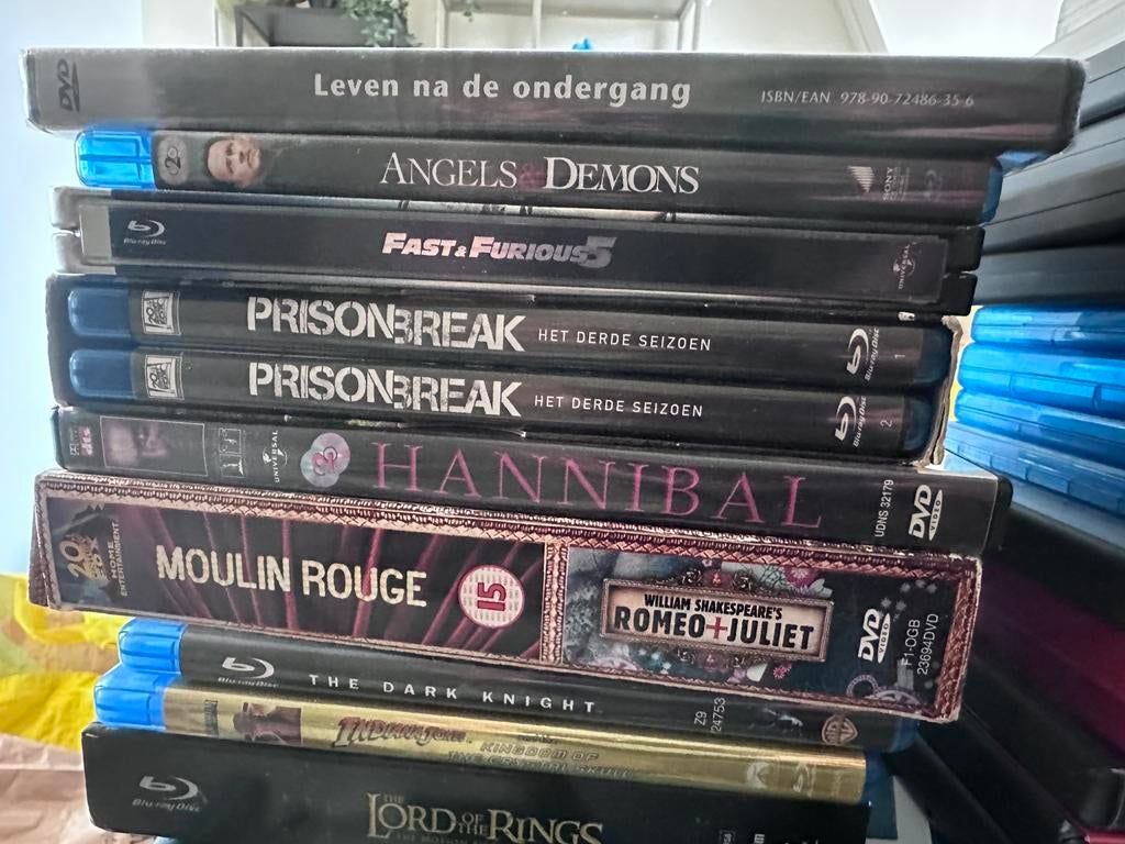 Grote DVD & Blu-ray collectie – 70 films – €100, Cd's en Dvd's, Blu-ray, Ophalen, Gebruikt, Overige genres, Boxset