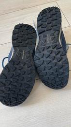 Lowa wandelschoenen - Zo goed als nieuw - Maat 37, Ophalen of Verzenden, Zo goed als nieuw, Schoenen