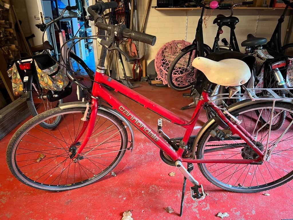 Cannondale fiets, 28 inch, Zo goed als nieuw, Meer dan 20 versnellingen, Ophalen