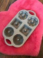 Nordic Ware | Geo bundlette | mini tulband bakvorm, Hobby en Vrije tijd, Taarten en Cupcakes maken, Ophalen of Verzenden, Zo goed als nieuw