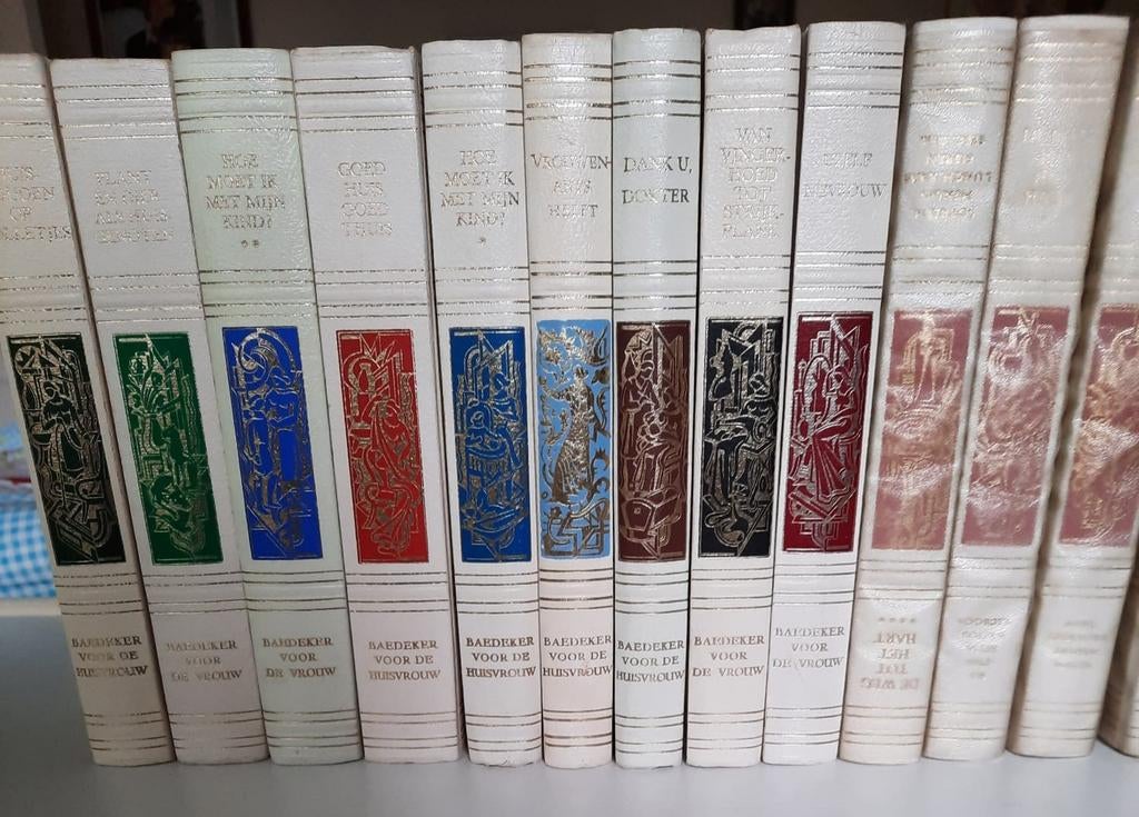 Baedeker voor de huisvrouw reeks 12 delen, Ophalen of Verzenden