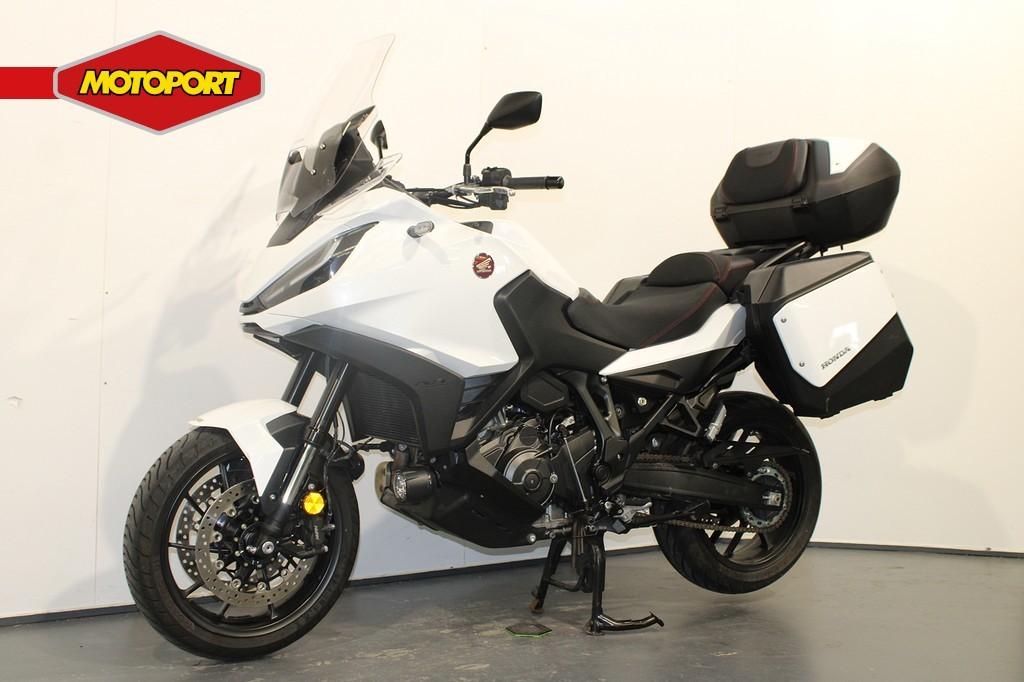 Honda NT 1100 (bj 2024), Motoren, Motoren | Honda, Bedrijf, Mc.benelux@honda-eu.com, Toermotor, Doornveld 180
B-1731  Zellik, BE