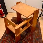 vintage inklapbaar kinderbureau van Trama, Kinderen en Baby's, Kinderkamer | Tafels en Stoelen, Ophalen, Gebruikt, Tafel(s) en Stoel(en)