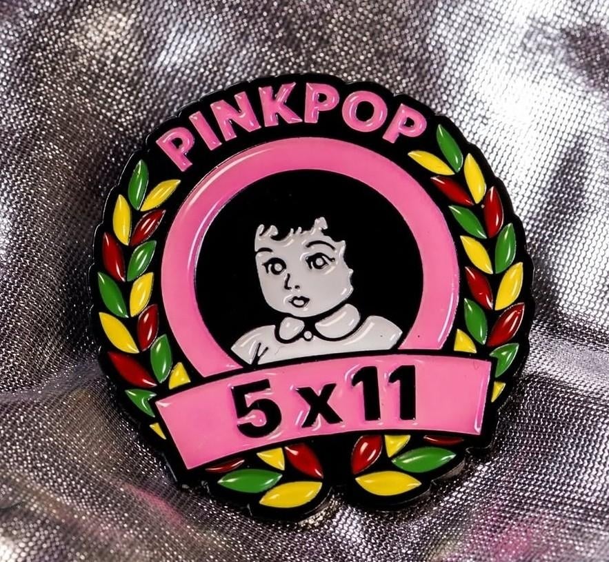 Pinkpop vastelaovend pin jubileum editie, Ophalen of Verzenden, Nieuw, Overige onderwerpen, Speldje of Pin