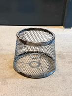 2 Industriële lampenkappen - Metaal, Gaas, Gebruikt, Rond, Ophalen of Verzenden, Grijs